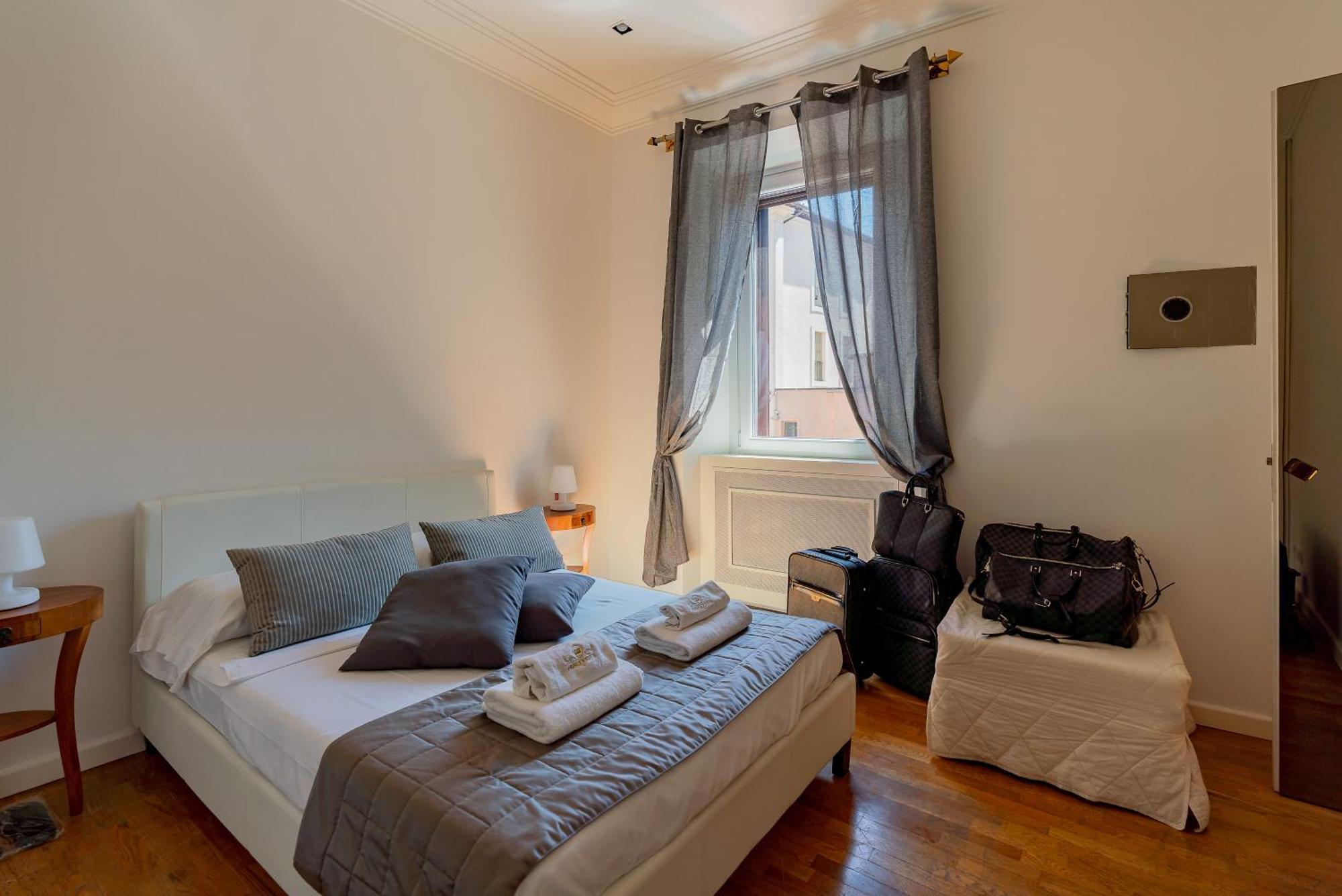 Bellavista Crispi Piazza Del Popolo Appartement *
