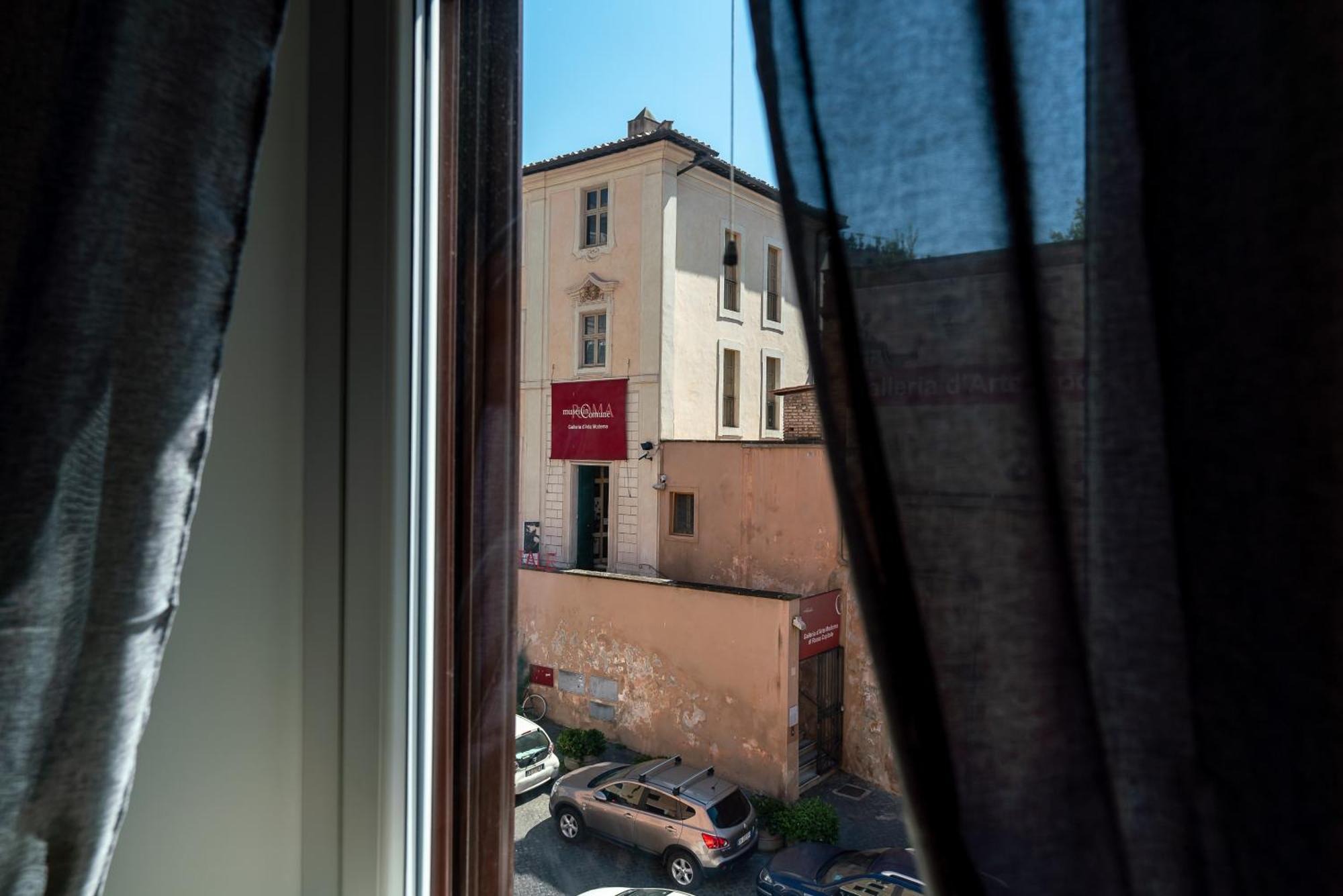 Bellavista Crispi Piazza Del Popolo Rome
